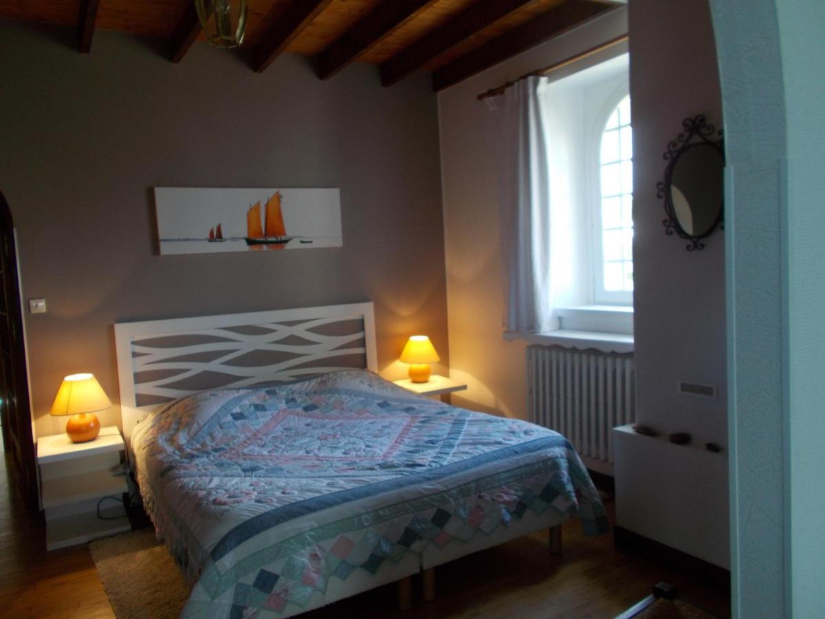 Les Ajoncs Bed & Breakfast Plougrescant Eksteriør bilde